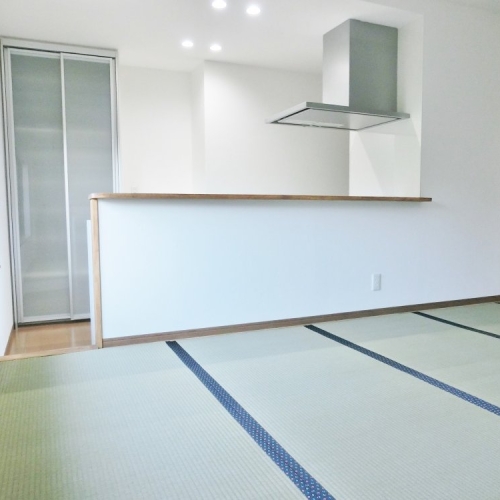 和室を小上がりDKスペースに