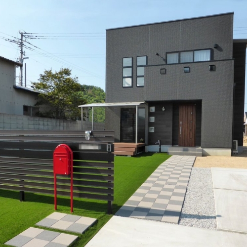 デザイン性と機能性を兼ね備えたモダンの家