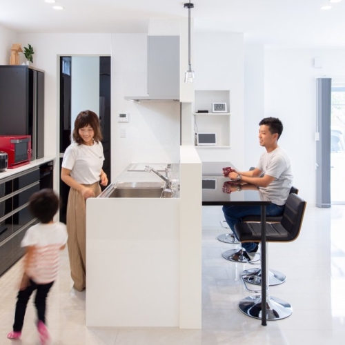 ホテルのような上質な癒しを感じる平屋