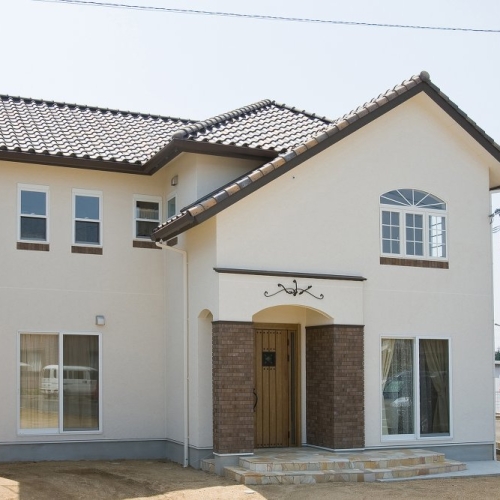 アクアリウムに癒されるフレンチカントリーの家