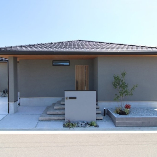 細部にまでこだわった日常を特別にしてくれる平屋