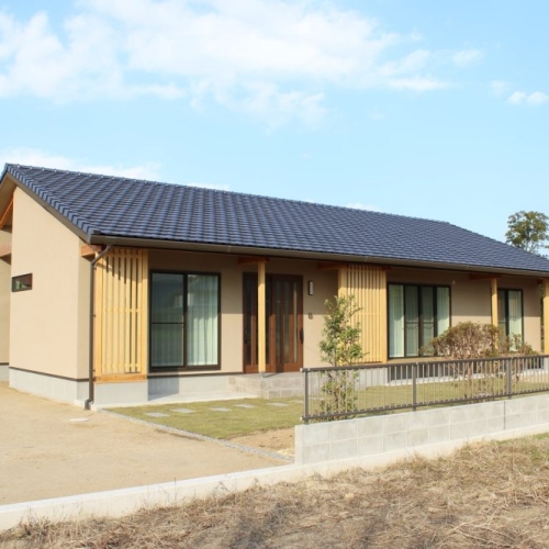 四季を楽しむパッシブデザインの和モダンな平屋